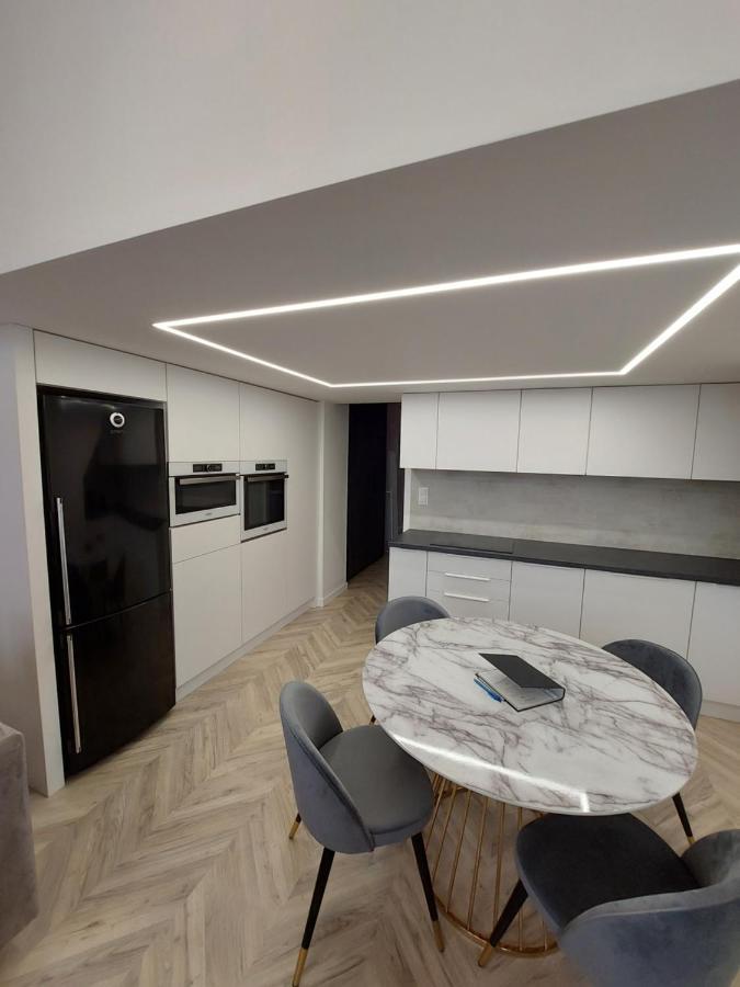 Central Gallery Apartment Debrecen Exterior foto